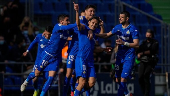 LaLiga: Real Madrid 'still on holiday' in Getafe loss, patched-up Barcelona beat Mallorca