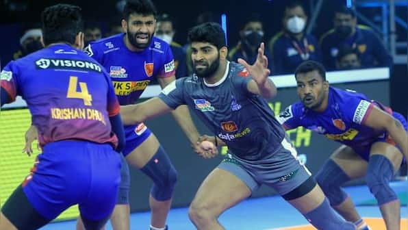 Pro Kabaddi League 2021-22: Vikash Kandola shines as Haryana Steelers slay Dabang Delhi 36-33