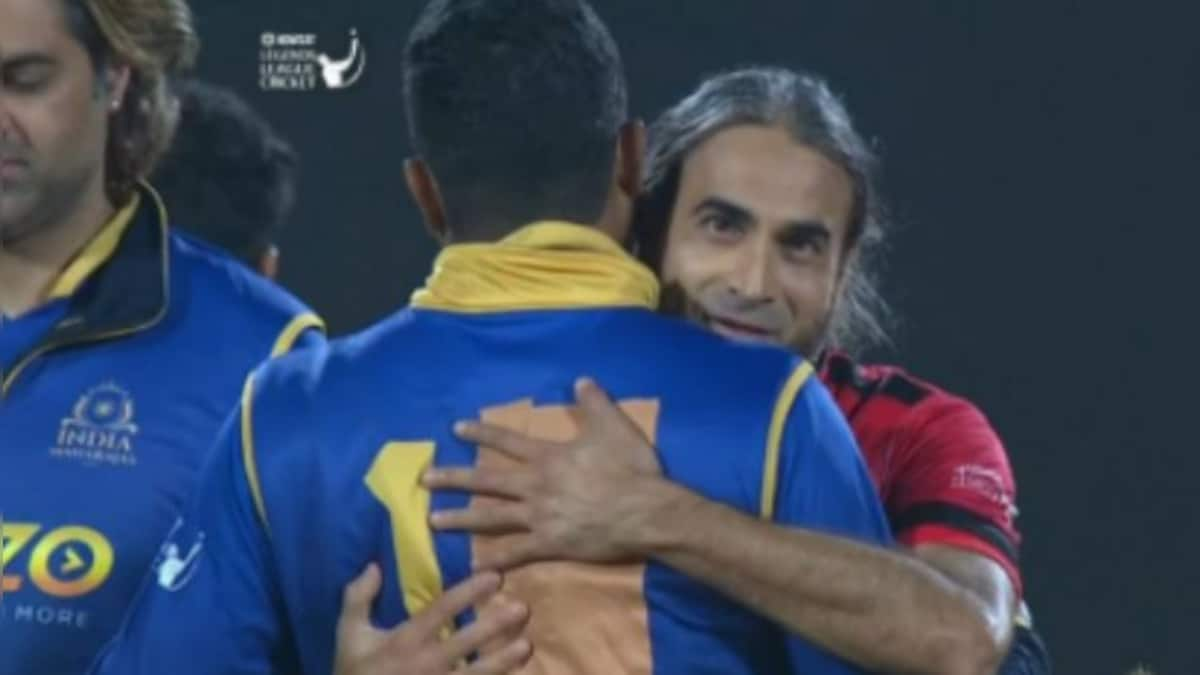 Watch: Imran Tahir cracks fifty to help World Giants beat Indian Maharajas in Legends League Cricket 2022