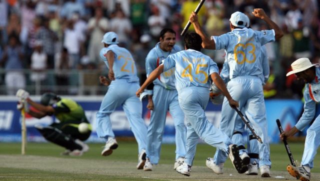 'I got overconfident': Misbah-ul-Haq speaks on playing scoop shot against India in 2007 World T20 final 'I got overconfident': Misbah-ul-Haq speaks on playing scoop shot against India in 2007 World T20 final