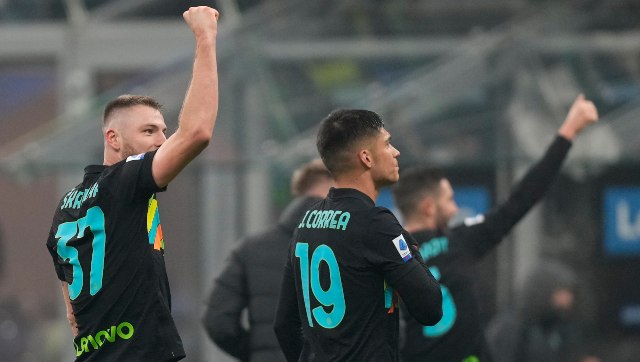 Serie A: Inter Milan beat Lazio to move top of table, Juve inflict 'psychological collapse' on Roma Serie A: Inter Milan beat Lazio to move top of table, Juve inflict 'psychological collapse' on Roma