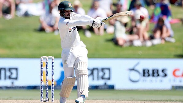 New Zealand vs Bangladesh: Mominul, Das build visitors' lead before Boult leads Kiwis' fightback