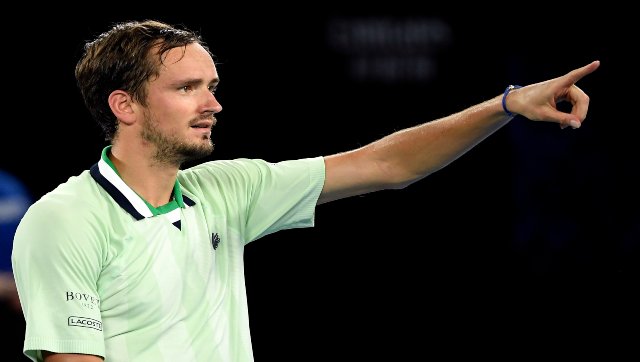 Australian Open 2022: Daniil Medvedev cops $12,000 fine for umpire rant Australian Open 2022: Daniil Medvedev cops $12,000 fine for umpire rant