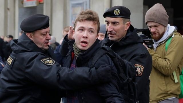 US prosecutors charge four Belarusian government officials with air piracy in reporter's arrest US prosecutors charge four Belarusian government officials with air piracy in reporter's arrest