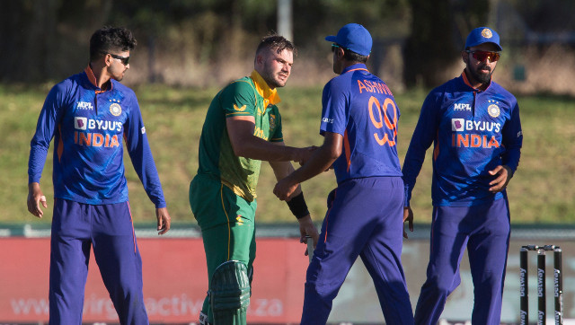 India vs South Africa: Proteas thrash listless visitors by seven wickets, clinch ODI series with game to spare India vs South Africa: Proteas thrash listless visitors by seven wickets, clinch ODI series with game to spare