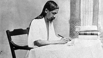 Reconciling war with peace amid Ukrainian crisis: Through the works of a Russian poet and an Indian rishi