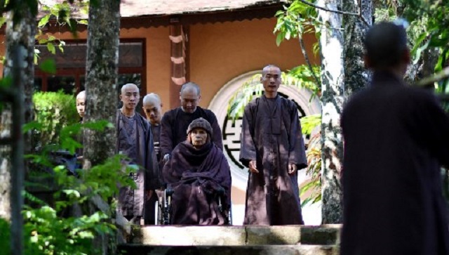 Buddhist monk-turned-peace-activist Thich Nhat Hanh, who brought mindfulness to West, dies in Vietnam Buddhist monk-turned-peace-activist Thich Nhat Hanh, who brought mindfulness to West, dies in Vietnam