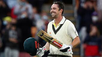 Ashes 2021-22: Travis Head century gives Australia the edge as rain forces early end