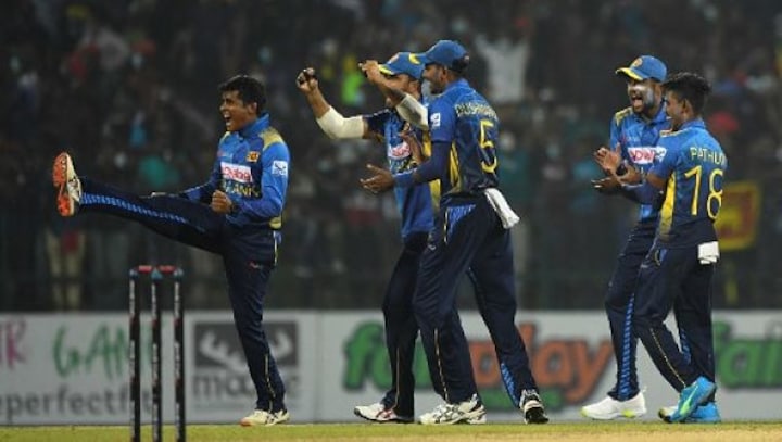 Sri Lanka vs Zimbabwe: Vandersay stars as Lankans crush Ervine and Co to clinch ODI series