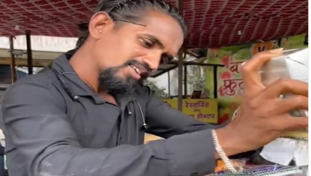 Watch: Nagpur eatery adds cheese in pani puri; leaves internet users annoyed Watch: Nagpur eatery adds cheese in pani puri; leaves internet users annoyed