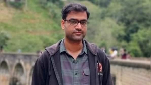 Holidify co-founder Kovid Kapoor goes viral for his name; here's how social media reacted