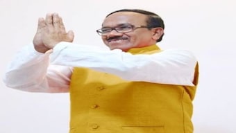 Goa polls: After quitting BJP, ex-CM Laxmikant Parsekar to go Independent from Mandrem constituency