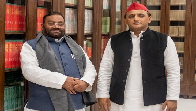 UP elections: BJP gets jolt as labour minister Swami Prasad Maurya resigns, claims Dalits and OBCs 'being neglected' UP elections: BJP gets jolt as labour minister Swami Prasad Maurya resigns, claims Dalits and OBCs 'being neglected'