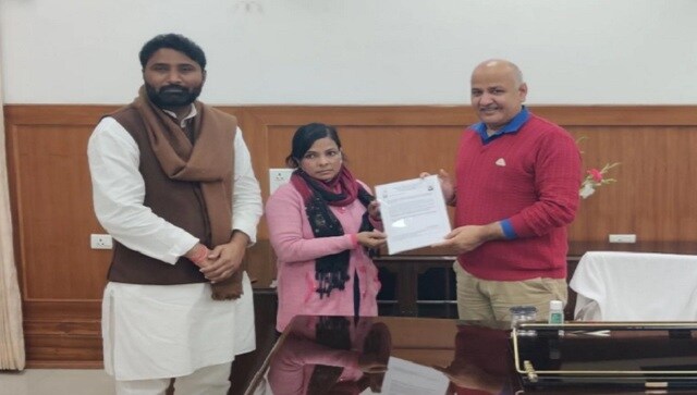 First caste certificate issued on mother's credentials in Delhi First caste certificate issued on mother's credentials in Delhi