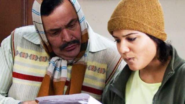 Still from Do Dooni Chaar