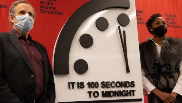 How long to midnight? The Doomsday Clock measures more than nuclear risk – and it’s about to be reset again How long to midnight? The Doomsday Clock measures more than nuclear risk – and it’s about to be reset again