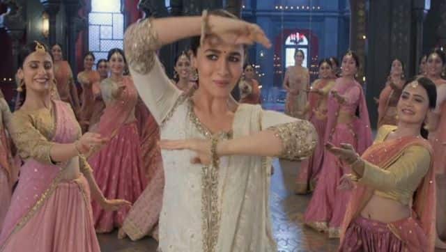 Alia Bhatt in 'Ghar More Pardesiya'