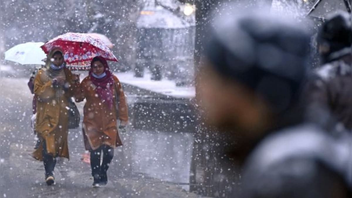 Minimum temperature settles below freezing point in Kashmir