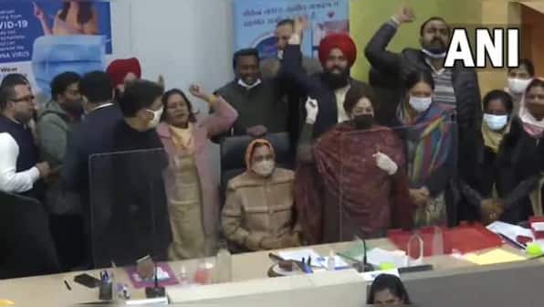 BJP’s Sarabjit Kaur becomes Chandigarh mayor, defeats AAP rival by just one vote