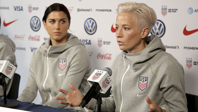 US women's football team settle equal pay dispute with US Soccer for $24 million US women's football team settle equal pay dispute with US Soccer for $24 million
