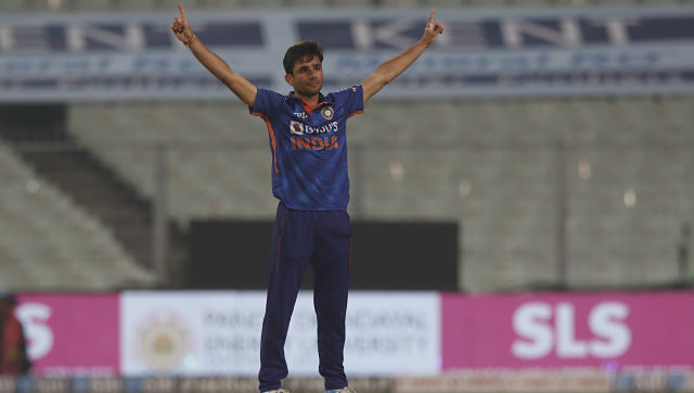 India vs West Indies: 'The googly Bishnoi', Twitterati in awe of leg-spinner after memorable T20I debut India vs West Indies: 'The googly Bishnoi', Twitterati in awe of leg-spinner after memorable T20I debut