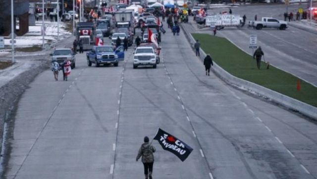 Canadian trucker protests add stress to North American car industry by sidelining key auto industry transport route Canadian trucker protests add stress to North American car industry by sidelining key auto industry transport route