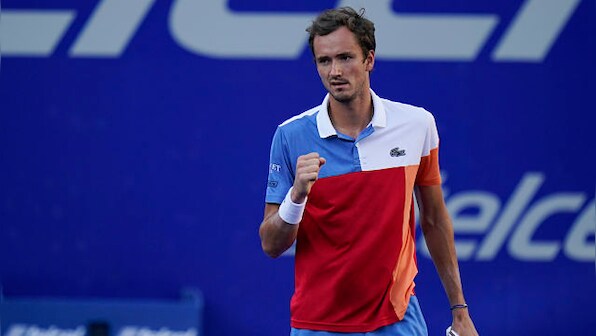 Mexican Open: Daniil Medvedev marks rise to No 1 with Acapulco win
