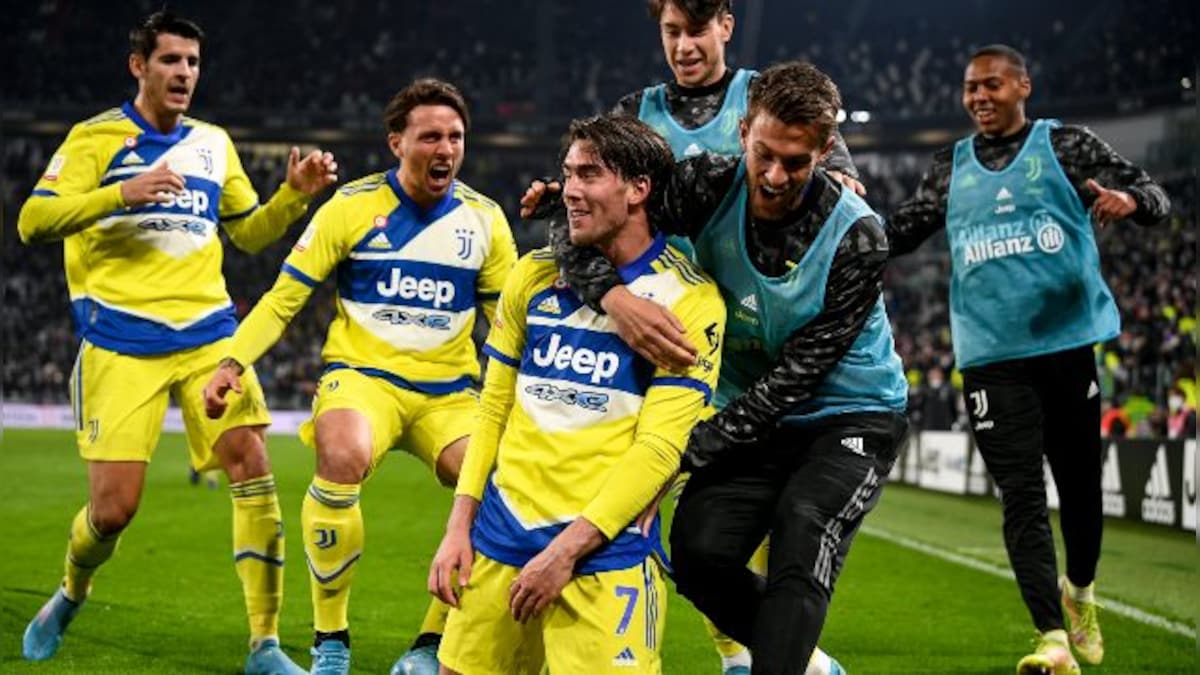 Coppa Italia: Dusan Vlahovic scores late to put Juventus into semis, Fiorentina beat Atalanta to reach last four