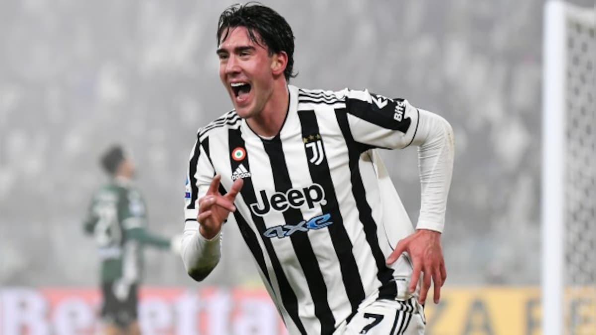 Serie A: New boys Dusan Vlahovic, Denis Zakaria fire Juventus into top four, Napoli on Inter's heels