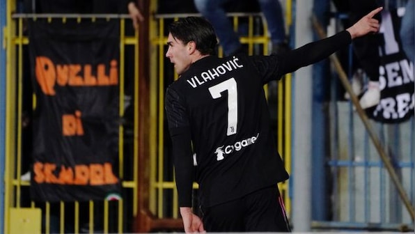 Serie A: Dusan Vlahovic double gives Juventus hope of unlikely title charge