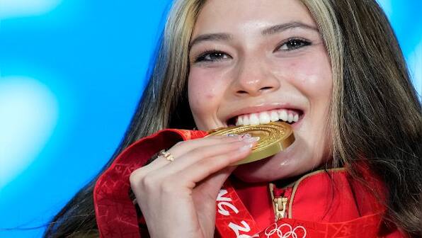 Beijing Winter Olympics 2022: Yuzuru Hanyu makes shaky start as Eileen Gu wins thrilling gold