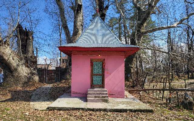 Hindu temple at Adigam village in South Kashmir. Image courtesy Ajaz Rashid