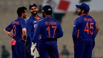 India vs West Indies: ‘Main bol raha hu, tu review le’, Watch Virat Kohli urge Rohit Sharma go for DRS in 1st T20I