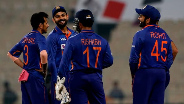 India vs West Indies: ‘Main bol raha hu, tu review le’, Watch Virat Kohli urge Rohit Sharma go for DRS in 1st T20I