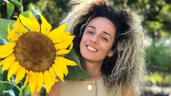 Journalist Masih Alinejad receives Oxi Courage Award for her fight against Iran’s compulsory hijab law
