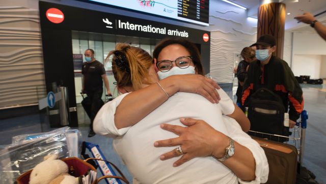 Travellers to New Zealand will no longer need to isolate Travellers to New Zealand will no longer need to isolate