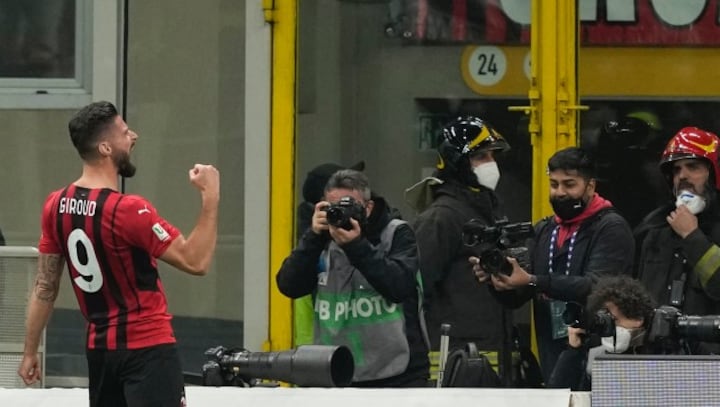Coppa Italia: Olivier Giroud double leads AC Milan to Lazio rout