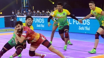 Pro Kabaddi League 2021-22: All-round Patna Pirates break away from the pack, Puneri Paltan continue to rise