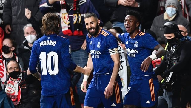 LaLiga: Karim Benzema vượt qua Real Madrid trước Rayo, Atletico tiễn Celta Vigo