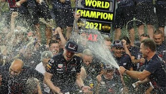 Red Bull Formula 1 team clinches new $500M title sponsorship with Oracle