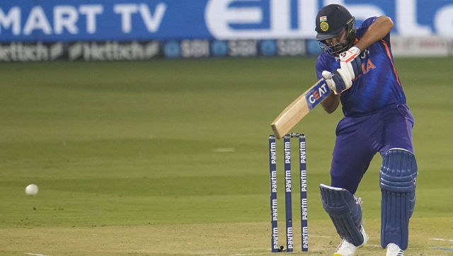 India vs Sri Lanka: Rohit Sharma goes past Guptill, Kohli to become highest run-getter in T20Is India vs Sri Lanka: Rohit Sharma goes past Guptill, Kohli to become highest run-getter in T20Is