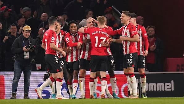 Premier League: Southampton push Norwich deeper into relegation trouble