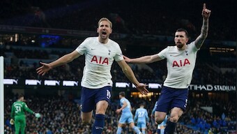 Premier League: Manchester City rocked by Spurs as Liverpool ignite title race