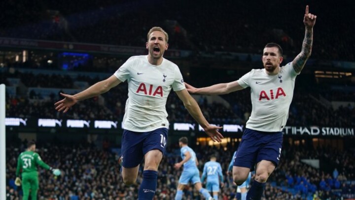 Premier League: Manchester City rocked by Spurs as Liverpool ignite title race