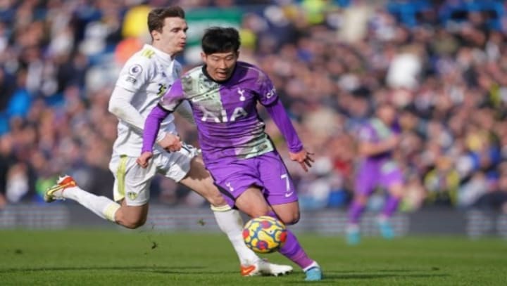 Premier League: Spurs crush Leeds United to keep top-four hopes alive