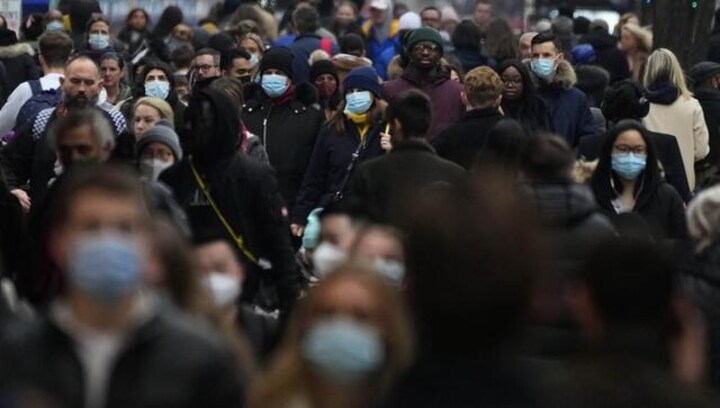 UK says those with COVID-19 don't need to isolate from next week