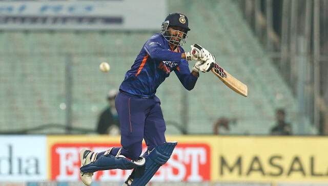 Venkatesh Iyer played his part with an 18-ball knock of 33. India posted 186 on board at the end of 20 overs. Sportzpics 