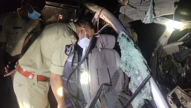 Andhra Pradesh: Nine killed after lorry-SUV collide, Narendra Modi announces Rs 2 lakh ex gratia each for kin of deceased Andhra Pradesh: Nine killed after lorry-SUV collide, Narendra Modi announces Rs 2 lakh ex gratia each for kin of deceased