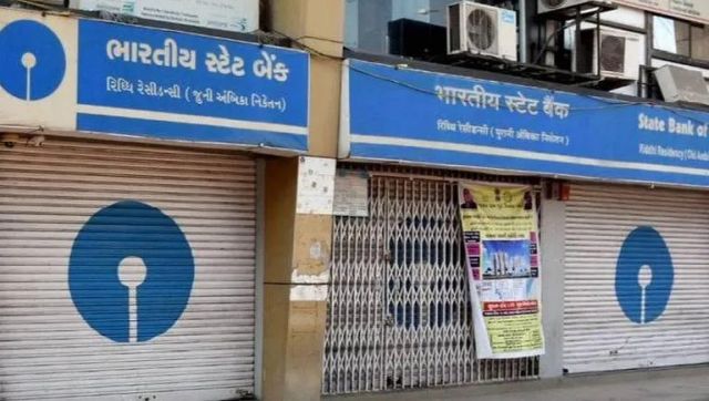 Banks to be closed for 11 days in May; check complete list here Banks to be closed for 11 days in May; check complete list here