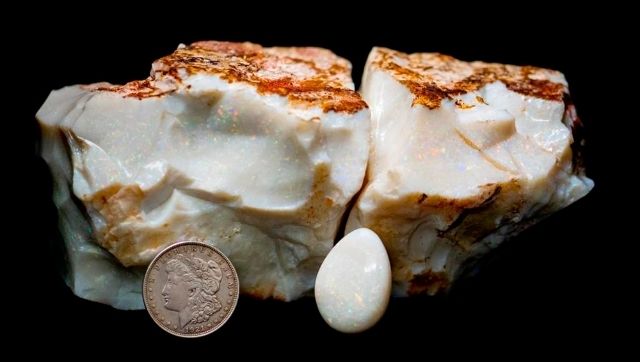 Huge opal, weighing more than 11,800 carats, sells for nearly $144,000 at Alaska auction Huge opal, weighing more than 11,800 carats, sells for nearly $144,000 at Alaska auction